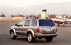 2001 Infinity QX4