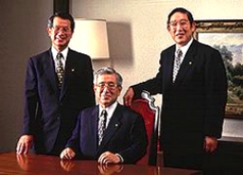 toyota-ceo.jpg (29923 Byte)