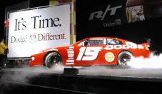 dodge 03.jpg (29598 Byte)